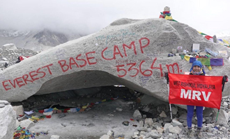 6th Grader Summits Everest