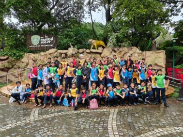 Grade 6 Explores Veermata Jijabai Zoo