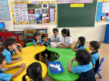 Storytelling and Peer Learning