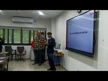 Awareness session on ‘Mental Health in the Digital Age’