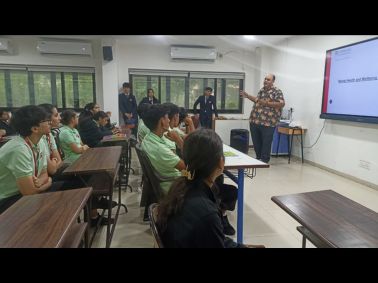 Awareness session on ‘Mental Health in the Digital Age’