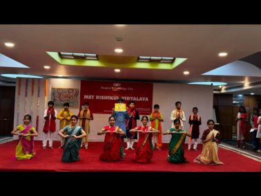 Hindi Diwas 2025 Celebrated with Creativity at MET Rishikul Vidyalaya