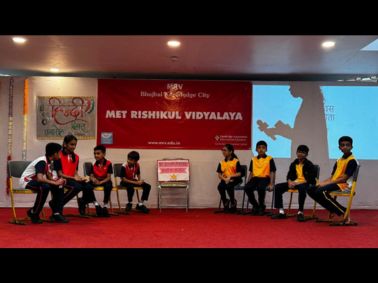 Hindi Diwas 2025 Celebrated with Creativity at MET Rishikul Vidyalaya