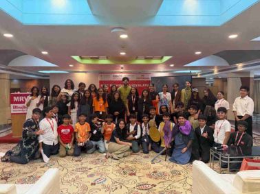 MRV Grade 7 Explores Literature Through Theatre