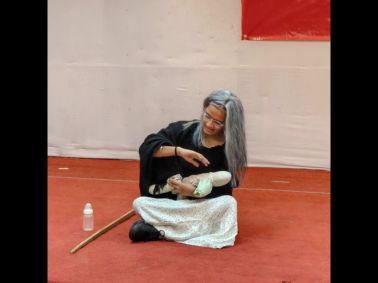 MRV Grade 7 Explores Literature Through Theatre
